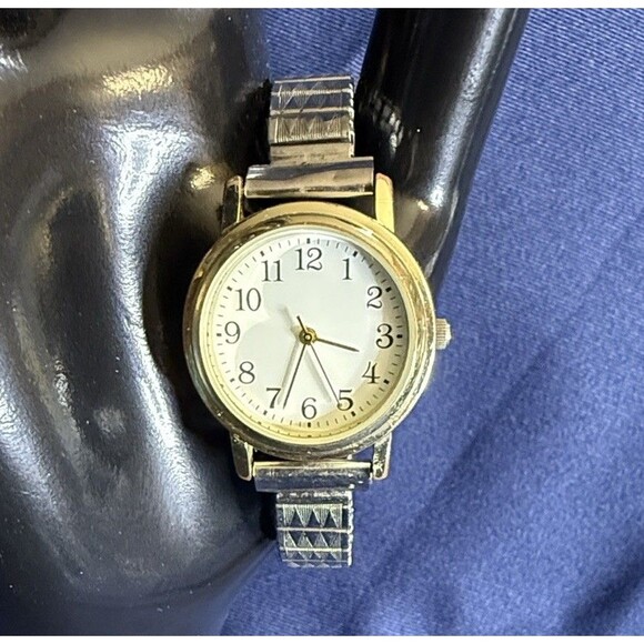 CE Jewelry - CE Watch